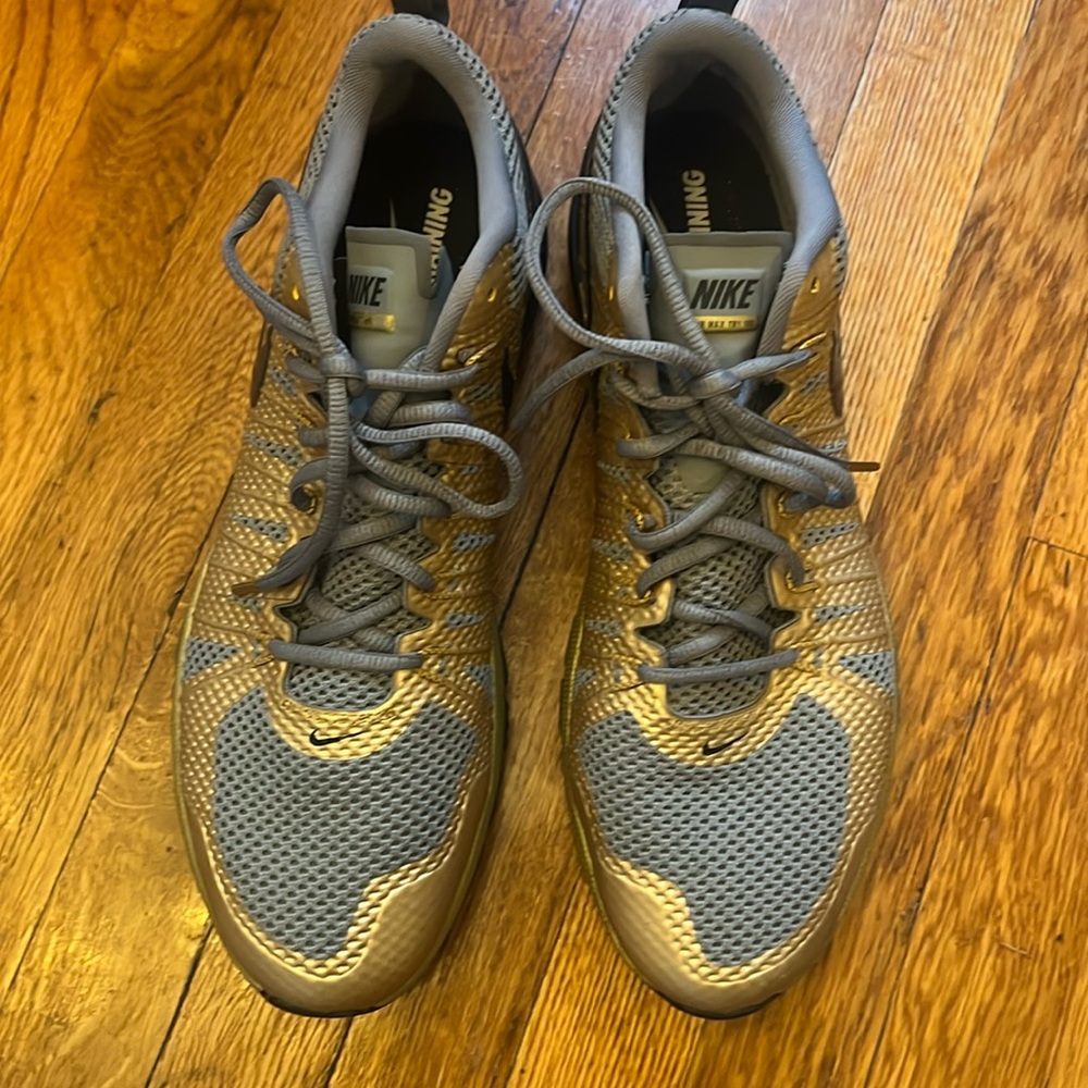 Air Max TR1 180